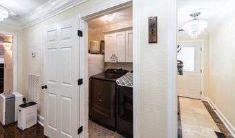 335 Main St, Barwick, GA 31720