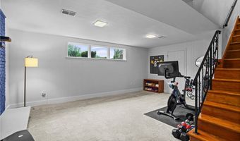 1498 Parkview Dr, Allison Park, PA 15101