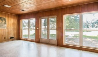 1402 W 12th St, Alma, GA 31510