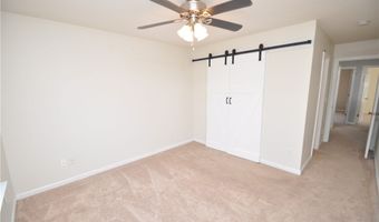 202 Thorncrest Dr, Apex, NC 27539