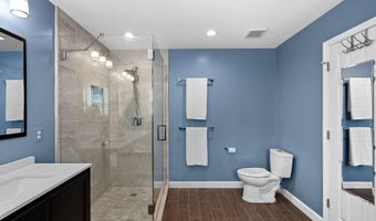 43478 GOLDEN MEADOW Cir, Ashburn, VA 20147