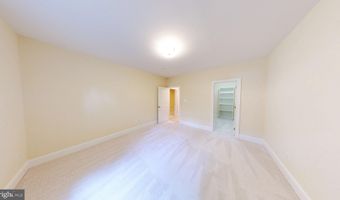 6403 EARLHAM Dr, Bethesda, MD 20817