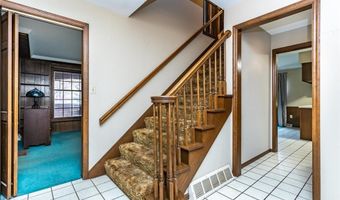 928 Northdale Dr, Alton, IL 62002