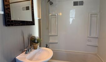 3317 Jackson St, Alton, IL 62002