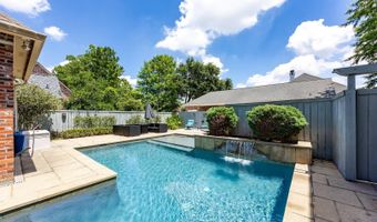 10757 Royal Ridge Ave, Baton Rouge, LA 70810