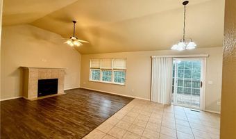 2 Radcliffe Dr, Bella Vista, AR 72714