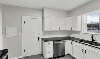 2365 N Stelzer Rd, Columbus, OH 43219