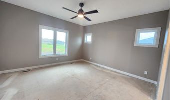 3306 SE Bannister Dr, Ankeny, IA 50021