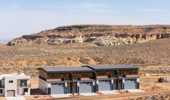 1328 E Lone Rock View Dr, Big Water, UT 84741