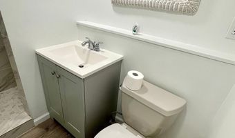647 ELM St, Aberdeen, MD 21001