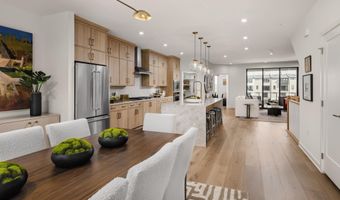 22149 MIDMOORE Dr, Ashburn, VA 20148