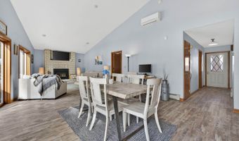 87 Maple Ridge Dr, Monmouth, ME 04259