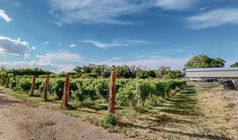 17 LLANITO Rd, Bernalillo, NM 87004