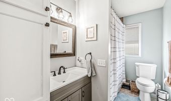 76 S 11th Ave, Beech Grove, IN 46107