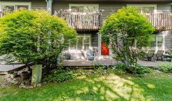 234 Lyn Anne Ct, Ann Arbor, MI 48103