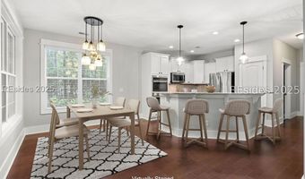 5 Nandina Ct, Bluffton, SC 29910