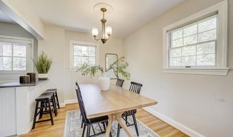 210 ADAMS Ave, Alexandria, VA 22301