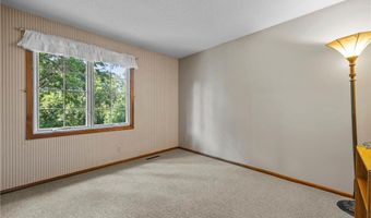1724 Chatham Ave, Arden Hills, MN 55112