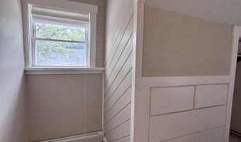 47 Field Ave, Auburn, ME 04210