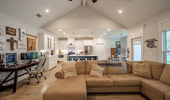 1503 George St, Adel, GA 31620
