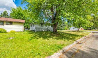 301 S 2nd St W, Aurora, MN 55705