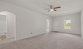 101 Sunland Dr, Beebe, AR 72012