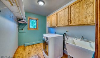 8799 Huffman Ln, Bozeman, MT 59715
