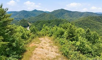 946 140 83 Honeysuckle Rdg, Almond, NC 28702