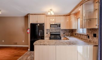 29 Lorenzo Ct, Aberdeen, NJ 07747