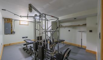 1200 Rocky Ridge Rd, Amsterdam, NY 12010