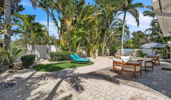 155 CRESCENT Dr, Anna Maria, FL 34216