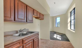 206 PILAKLAKAHA Ave, Auburndale, FL 33823
