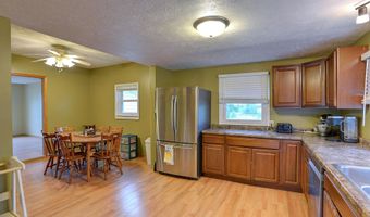 450 N 4 St, Arlington, NE 68002