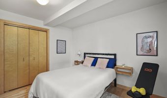 111 N Hamilton St 202, Madison, WI 53703