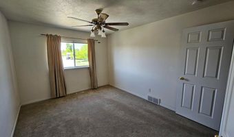 4194 E Willow Canyon Cir, Ammon, ID 83406