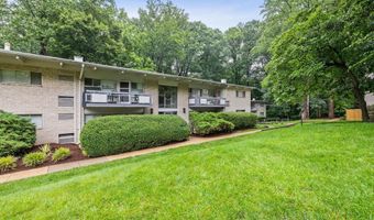 7746 DONNYBROOK Ct 207, Annandale, VA 22003