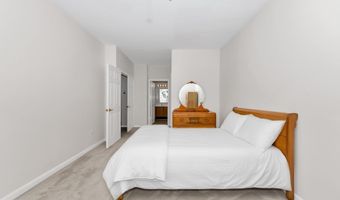 2004 PEGGY STEWART Way 204, Annapolis, MD 21401