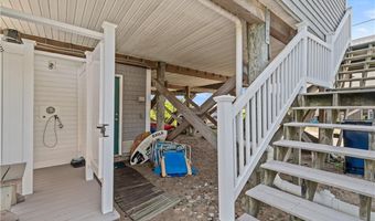 695 Charlestown Beach Rd, Charlestown, RI 02813