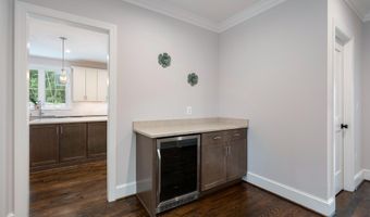 6405 WILMETT Rd, Bethesda, MD 20817