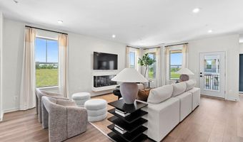 8 SEPIA Sq He, Ashburn, VA 20147