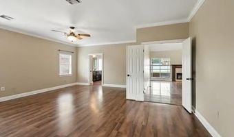 110 WOODCHASE Dr, Belle Chasse, LA 70037