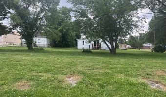 107 N Lister St, Ava, MO 65608