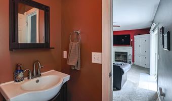 417 Helderview Dr, Altamont, NY 12009