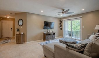 414 Wedgewood Cir 25, Belford, NJ 07718