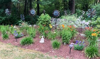 16 Chestnut St, Acton, MA 01720