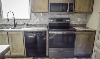 37 Jacob Rd, Belfast, ME 04915