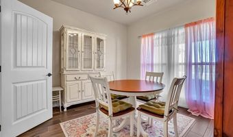 1812 Lynx Ln, Altus, OK 73521