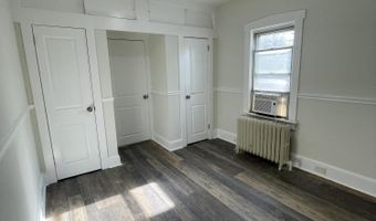 37 E Gloucester Pike 1, Barrington, NJ 08007