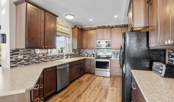 930 Applewood Dr, Buhl, ID 83316