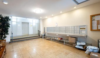 1931 N CLEVELAND St 602, Arlington, VA 22201